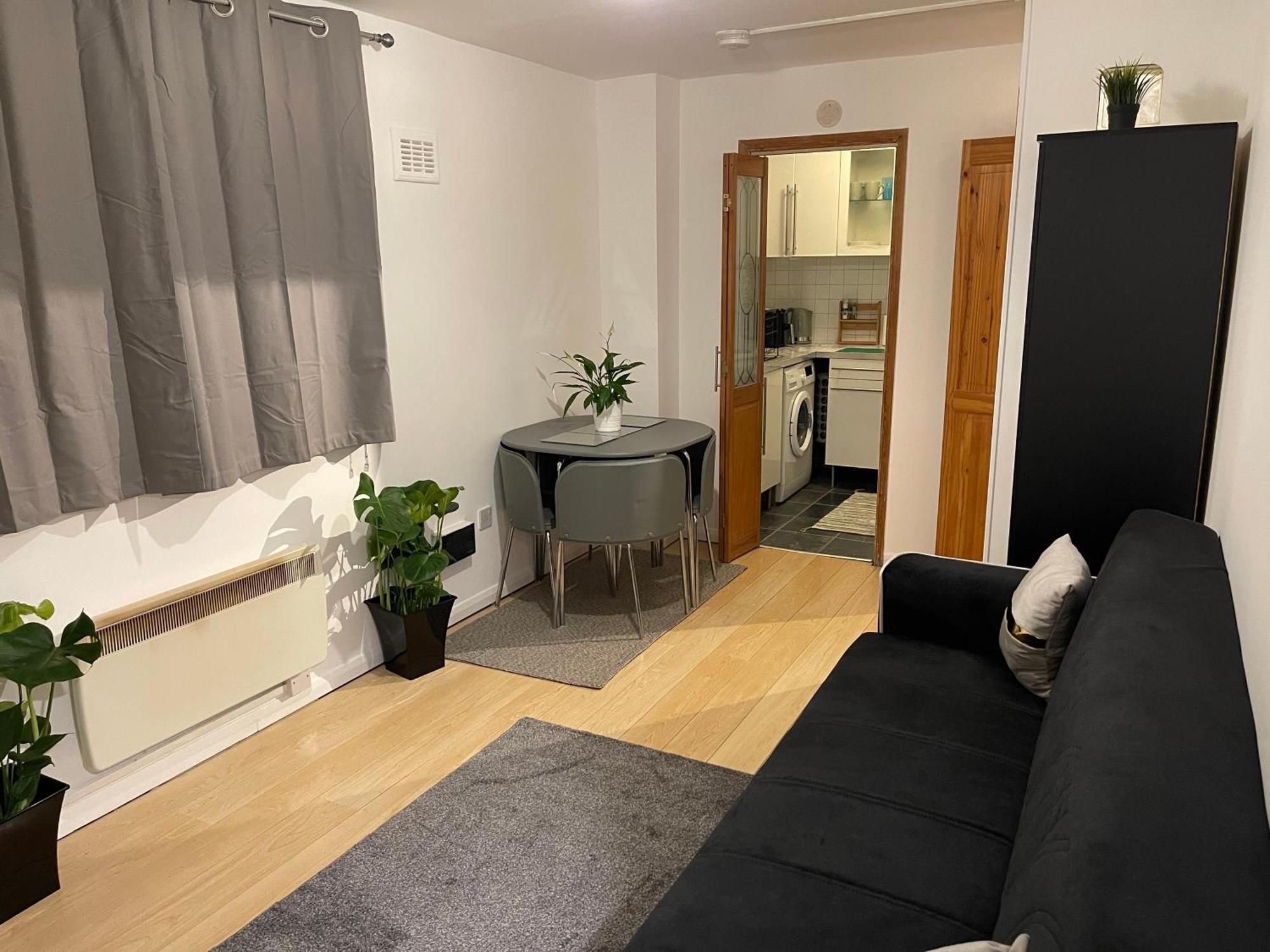 Cosy Flat Behind A Creekbeach In Grays Buitenkant foto