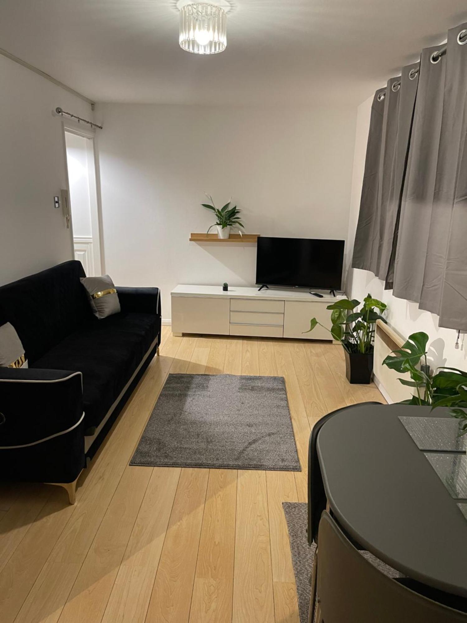 Cosy Flat Behind A Creekbeach In Grays Buitenkant foto